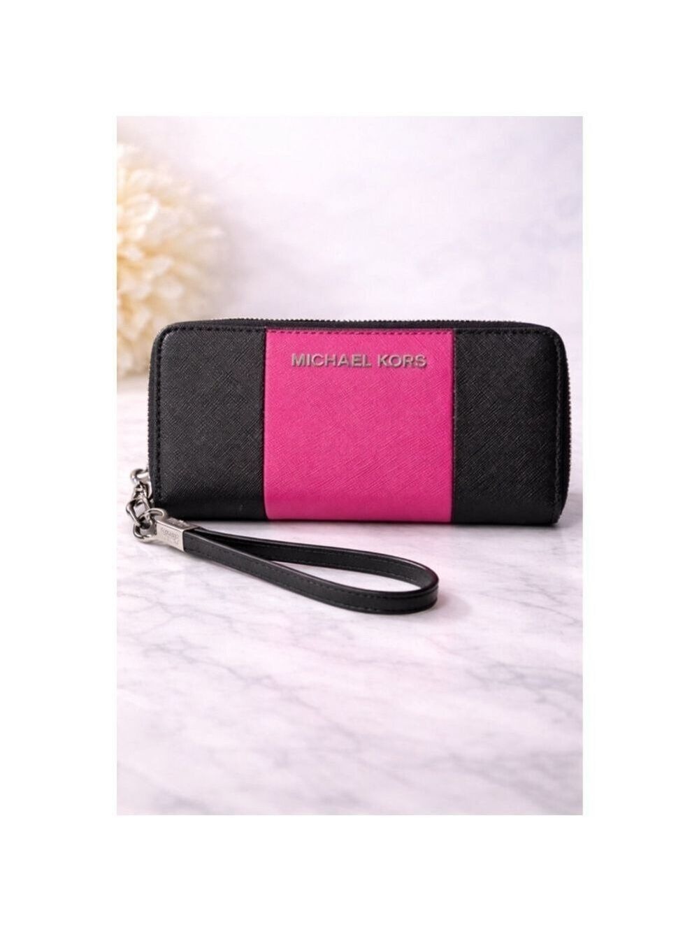 Michael Kors Jet Set Travel Wristlet Wallet Black Pink Saffiano Zip Around